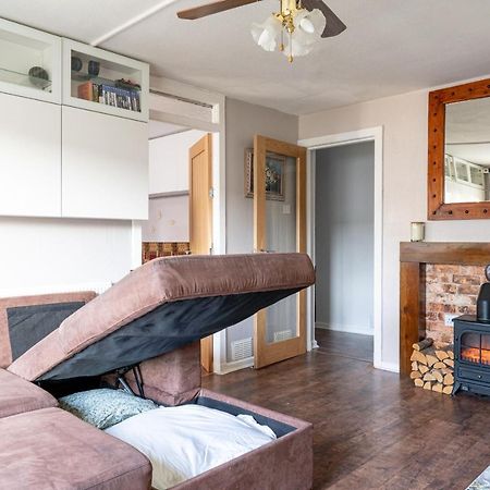 Lovely 1-Bedroom Property With Balcony In West End Glasgow Esterno foto