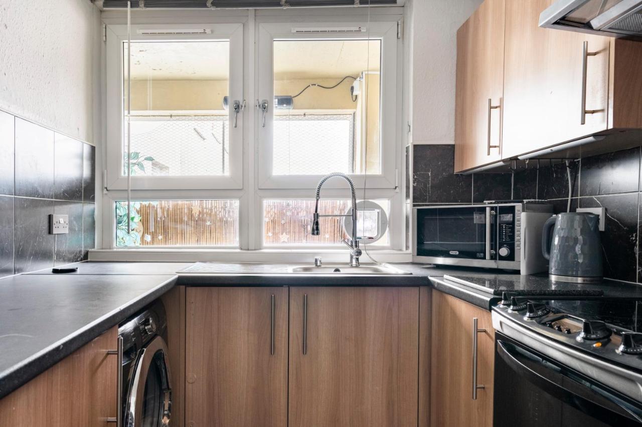 Lovely 1-Bedroom Property With Balcony In West End Glasgow Esterno foto